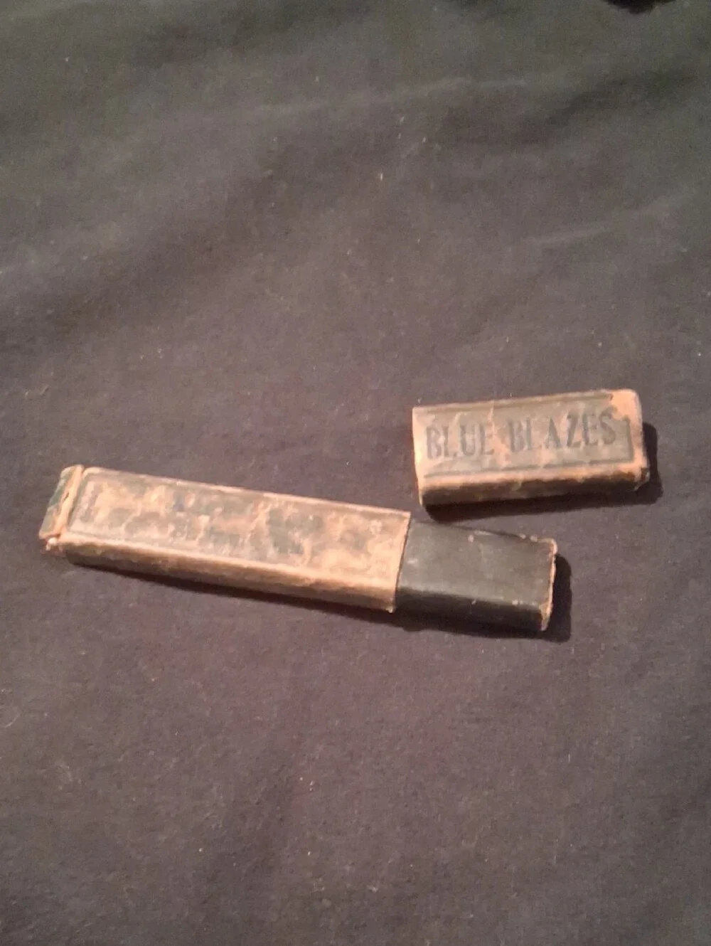 Vintage Pre-war BLUE Blazes Straight Razor Collectible